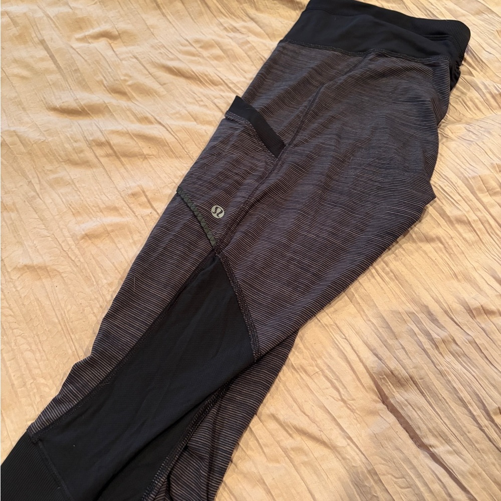 Lululemon Black and Gray Leggings
